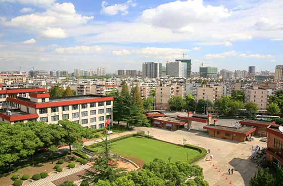 2025年上海财经大学在安徽各专业录取分数线汇总